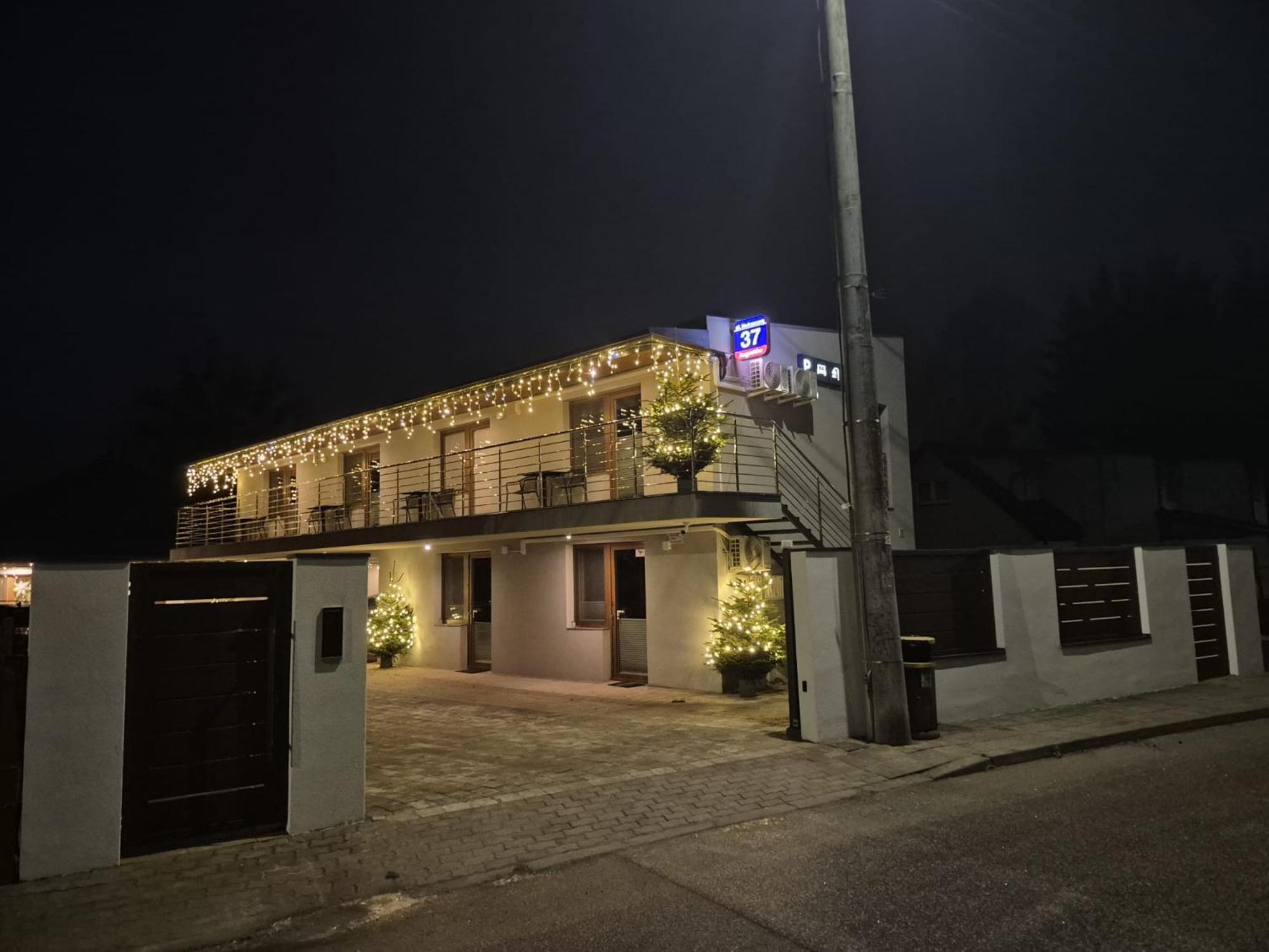 Pokoje Nadrzeczna Augustów Exteriör bild